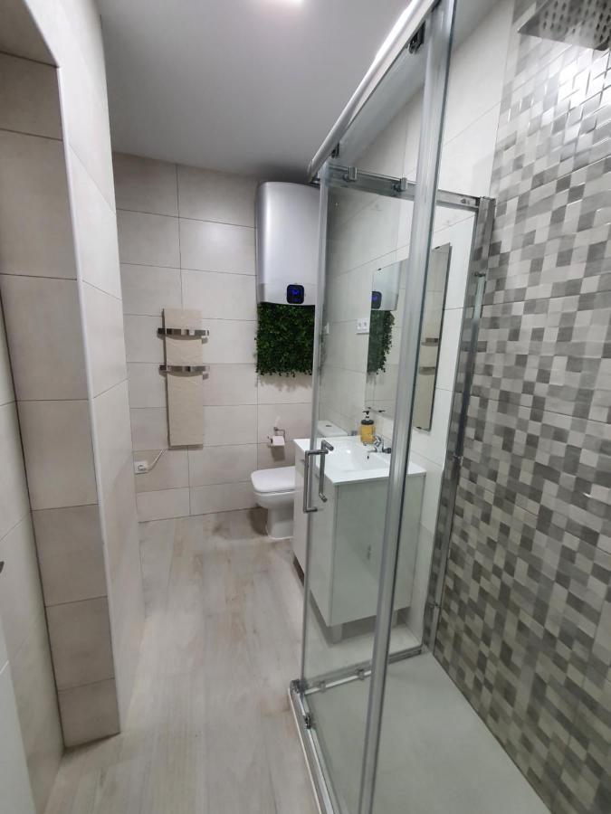 Apartamento Pet-Friendly En Atocha By Bebalmy Apartment Madrid Luaran gambar